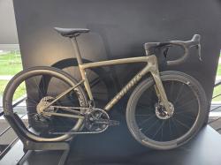 S-Works Tarmac SL8 Gloss Cypress Metallic/Magenta to Gold Pearl/Satin Black Metall